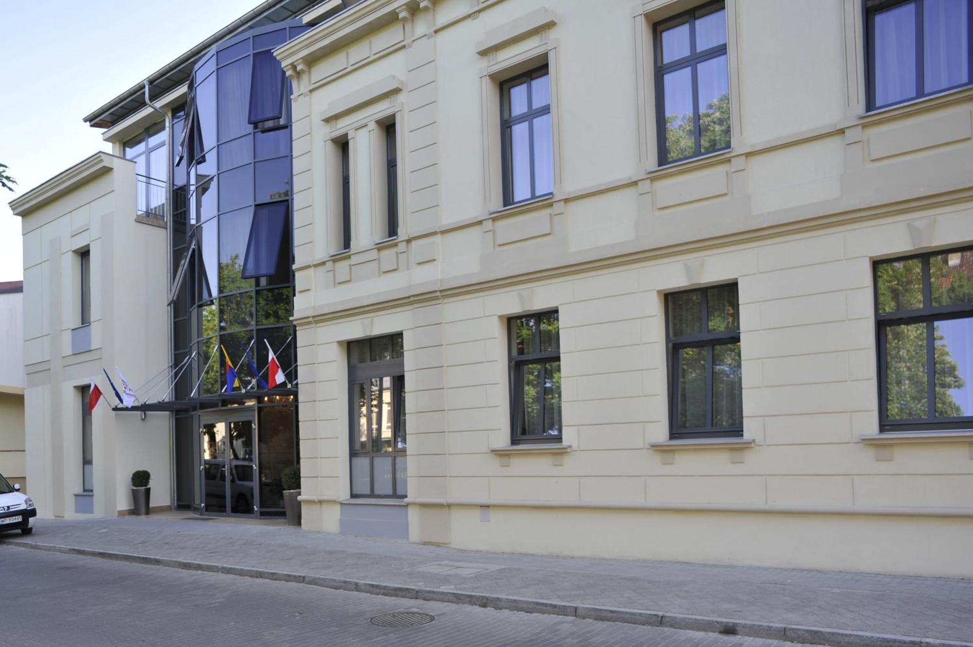 Hotel Starzynski Płock Exterior foto